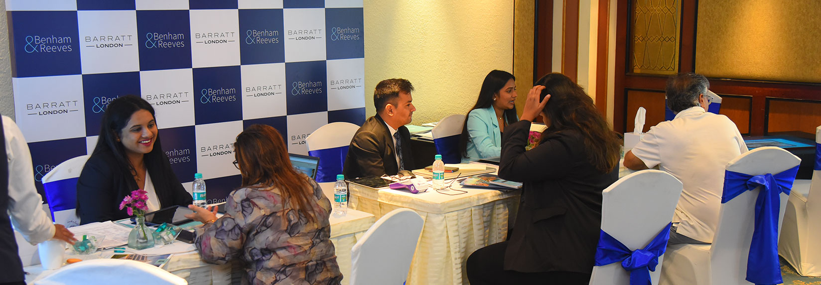 one to one london property consultation in pune - banner 3